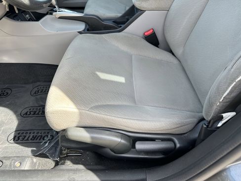 Used 2013 Honda Civic LX image 21