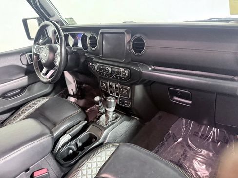 Used 2021 Jeep Wrangler Unlimited Sahara AWD/4WD image 23