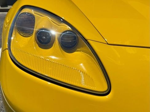 Used 2006 Chevrolet Corvette Z06 RWD image 11