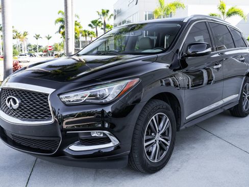 Certified 2018 INFINITI QX60 FWD w/ Premium Plus Package image 6