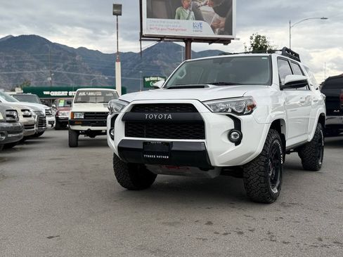 Used 2019 Toyota 4Runner TRD Pro AWD/4WD image 4