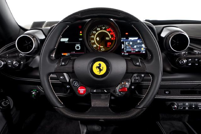 Used 2021 Ferrari F8 Tributo RWD image 6