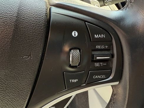 Used 2020 Acura MDX SH-AWD w/ Technology Package image 18