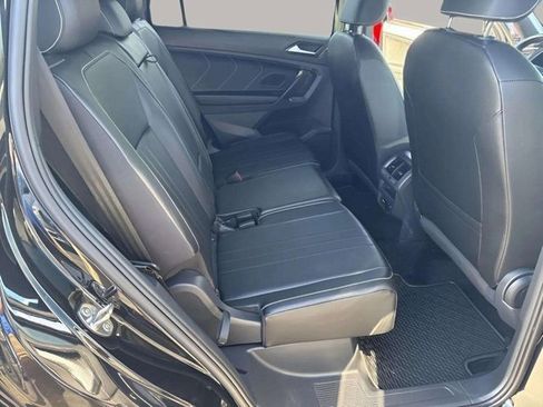 Certified 2023 Volkswagen Tiguan SE R-Line image 26