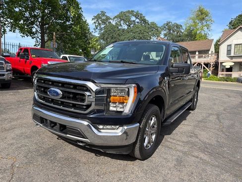 Used 2021 Ford F150 4x4 SuperCrew image 3