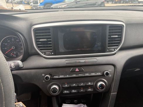 Used 2020 Kia Sportage LX FWD image 12