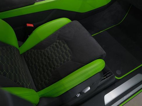 Used 2022 Lamborghini Urus AWD/4WD image 20