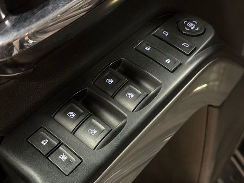 Used 2017 Chevrolet Silverado 1500 LT w/ All Star Edition image 28