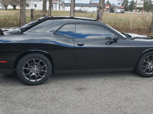 Used 2018 Dodge Challenger GT w/ Blacktop Package image 19