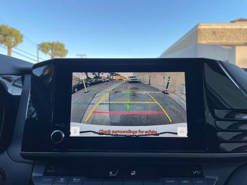 Used 2025 Toyota Camry LE image 17