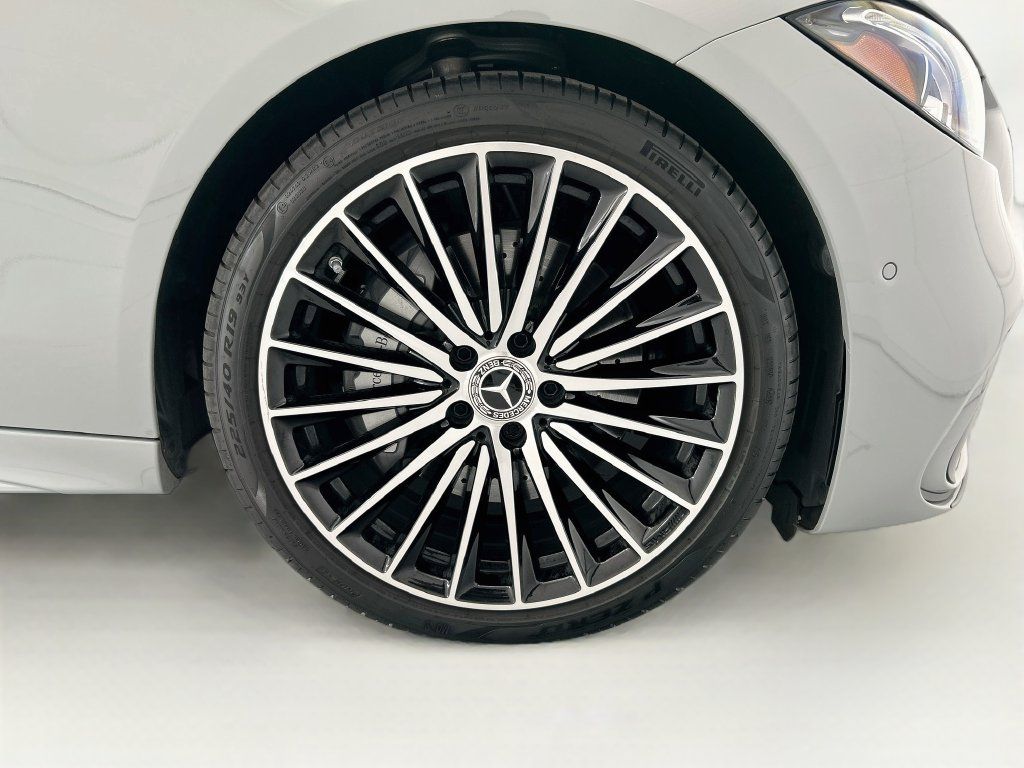 Used 2026 Mercedes-Benz C 300 Sedan image 31