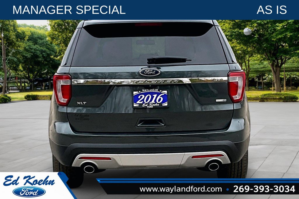 Used 2016 Ford Explorer XLT w/ Equipment Group 201A AWD/4WD image 4