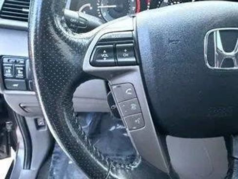 Used 2016 Honda Odyssey EX-L image 17