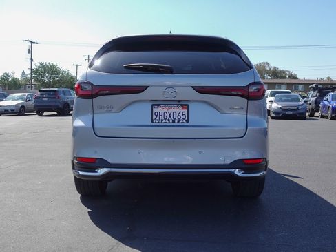 Used 2024 MAZDA CX-90 Plug-In Hybrid w/ Premium Plus AWD/4WD image 5