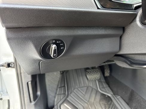 Used 2024 Volkswagen Jetta S FWD image 34