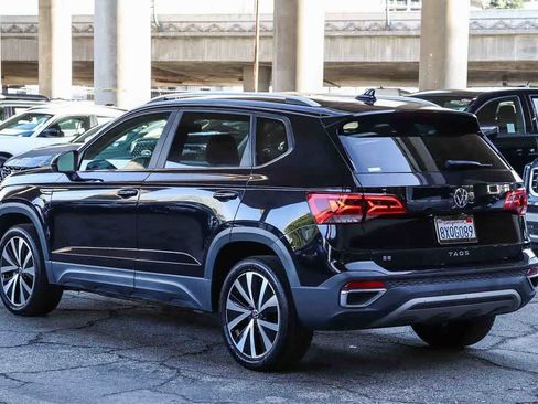 Used 2022 Volkswagen Taos SE image 6