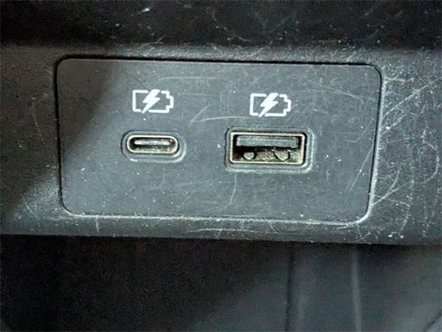 Used 2022 Mitsubishi Outlander SEL image 12