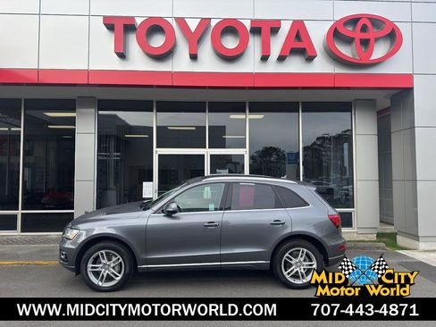 Used 2016 Audi Q5 2.0T Premium Plus w/ Technology Package image 1