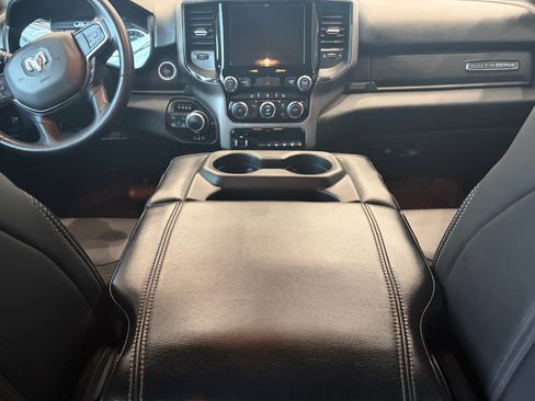 Used 2021 RAM 1500 Big Horn w/ Built-to-serve Edition AWD/4WD image 17