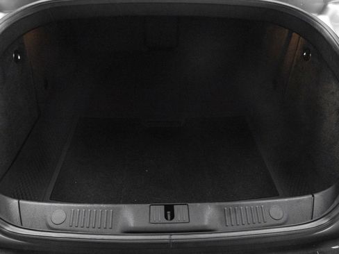 Used 2014 Bentley Flying Spur W12 image 61