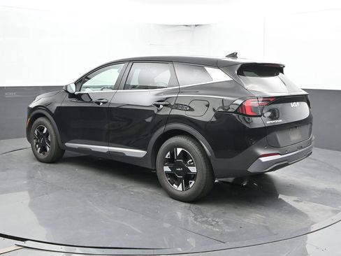 Used 2026 Kia Sportage LX FWD image 10