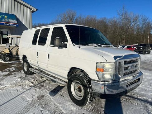 Used 2013 Ford E-250 and Econoline 250 w/ PWR Group image 4