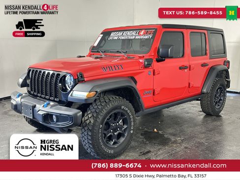 Used 2023 Jeep Wrangler Unlimited w/ Cold Weather Group image 6