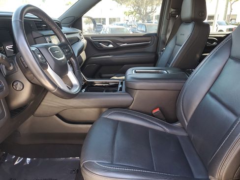 Used 2022 GMC Yukon Denali image 20