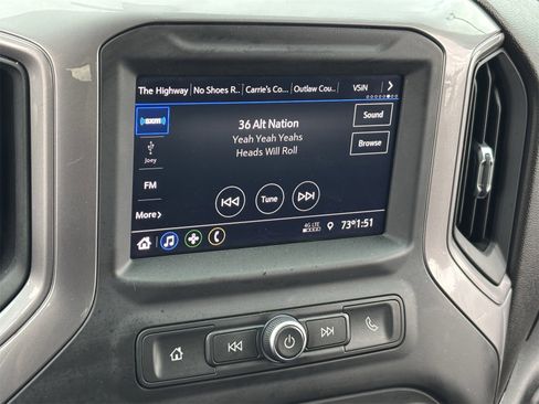 Used 2021 Chevrolet Silverado 2500 Custom w/ Custom Value Package image 32