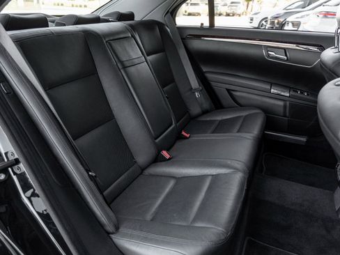 Used 2011 Mercedes-Benz S 550 image 39