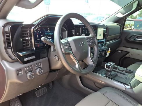 Used 2026 Chevrolet Silverado 1500 ZR2 w/ Dark Appearance Package AWD/4WD image 18