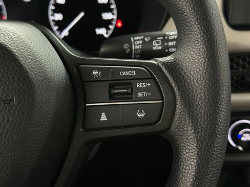 New 2026 Honda HR-V LX image 25