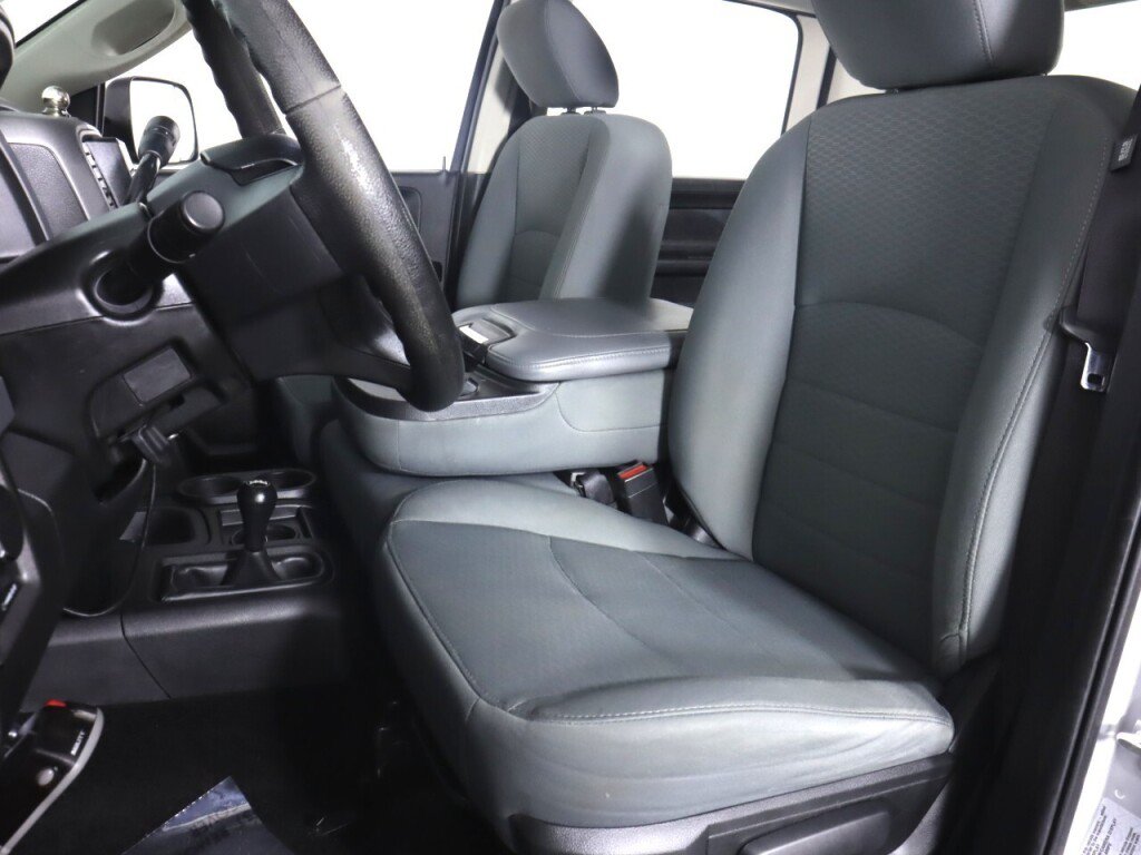 Used 2017 RAM 2500 Tradesman w/ Chrome Appearance Group AWD/4WD image 26