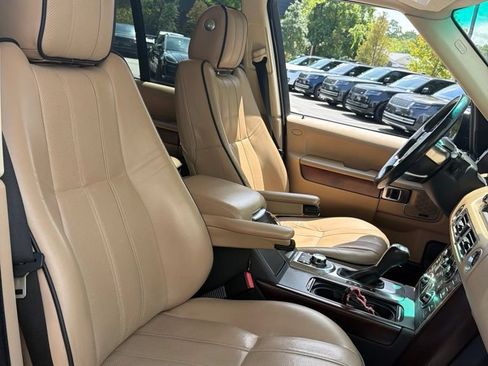 Used 2011 Land Rover Range Rover HSE AWD/4WD image 3