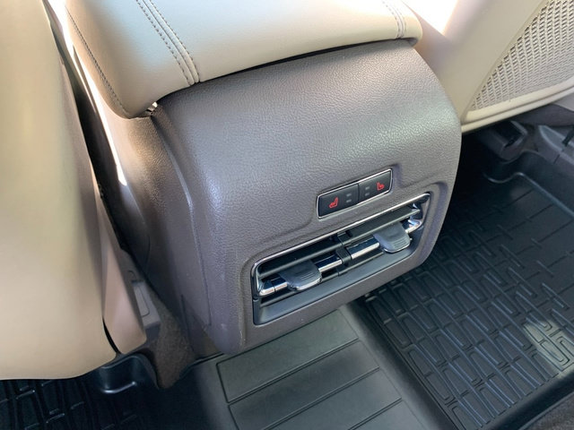 Used 2022 Lincoln Corsair AWD w/ Premium Package image 21