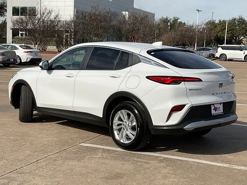 Used 2025 Buick Envista Preferred image 7