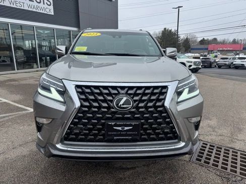 Used 2023 Lexus GX 460 Premium w/ Accessory Package AWD/4WD image 21