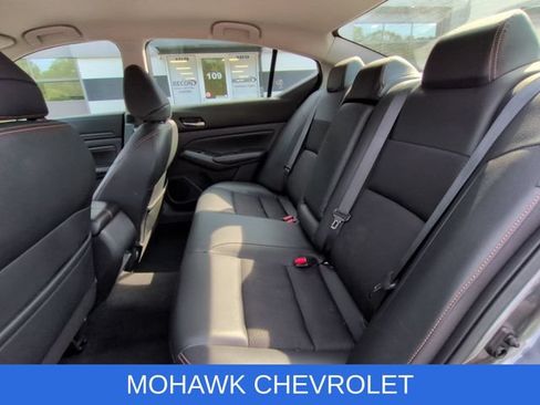 Used 2020 Nissan Altima 2.5 SR FWD image 10