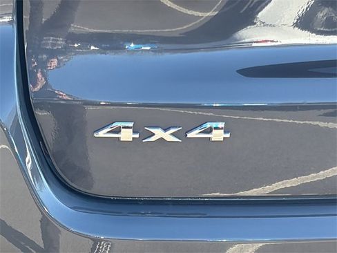 Certified 2024 Jeep Compass Sport image 13