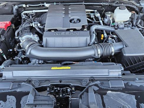 New 2026 Nissan Frontier SV w/ Tow Package AWD/4WD image 18