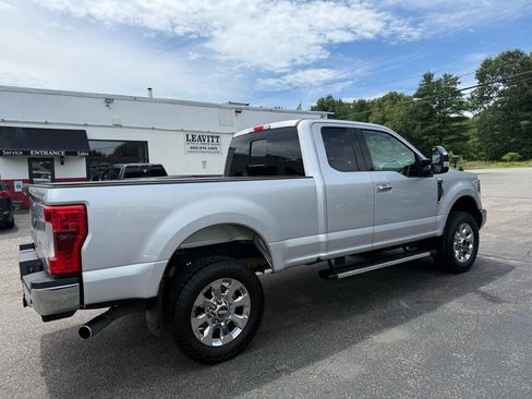 Used 2018 Ford F250 Lariat w/ Chrome Package AWD/4WD image 14