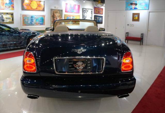 Used 2007 Bentley Azure RWD image 10
