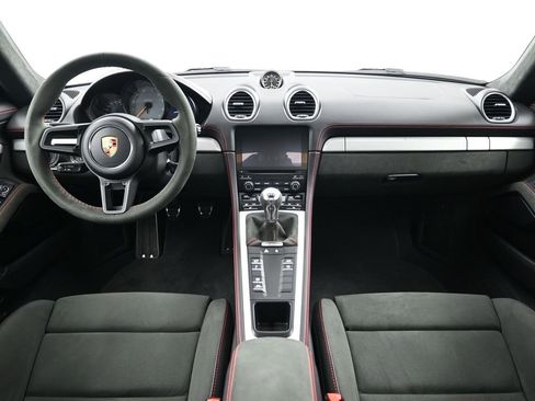 Used 2023 Porsche 718 Cayman GT4 image 7