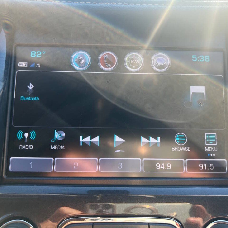 Used 2020 Chevrolet Impala LT FWD image 14