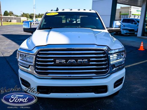 Used 2024 RAM 3500 Limited w/ Towing Technology Group AWD/4WD image 2