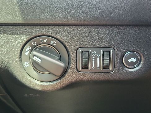 Used 2021 Dodge Charger SXT w/ Plus Group RWD image 24