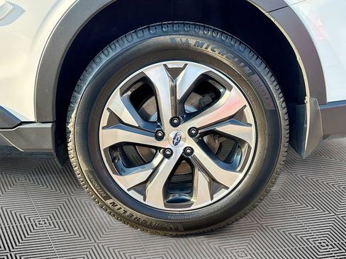 Used 2020 Subaru Outback Touring w/ Popular Package #2 AWD/4WD image 30