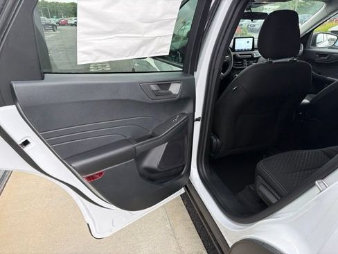 New 2026 Ford Escape Active w/ Cold Weather Package AWD/4WD image 8