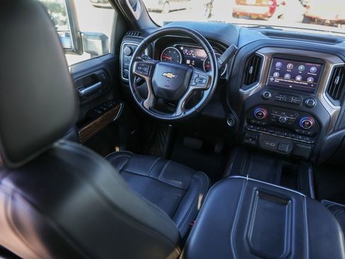 Used 2021 Chevrolet Silverado 2500 High Country w/ Z71 Off-Road Package image 30