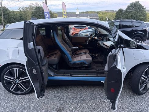 Used 2017 BMW i3 w/ Range Extender RWD image 14